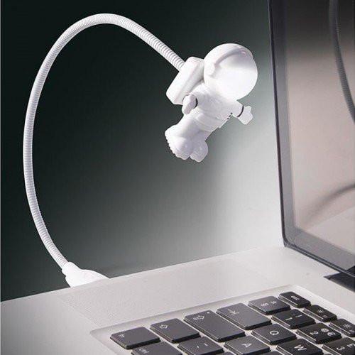 Astronaut LED USB