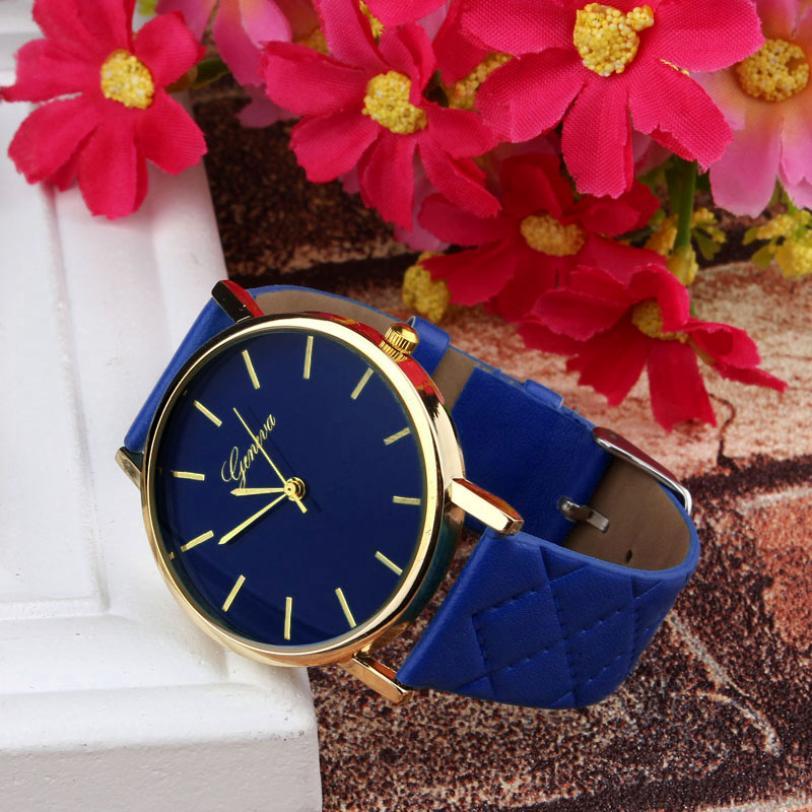 Leather Quartz Wrist watch