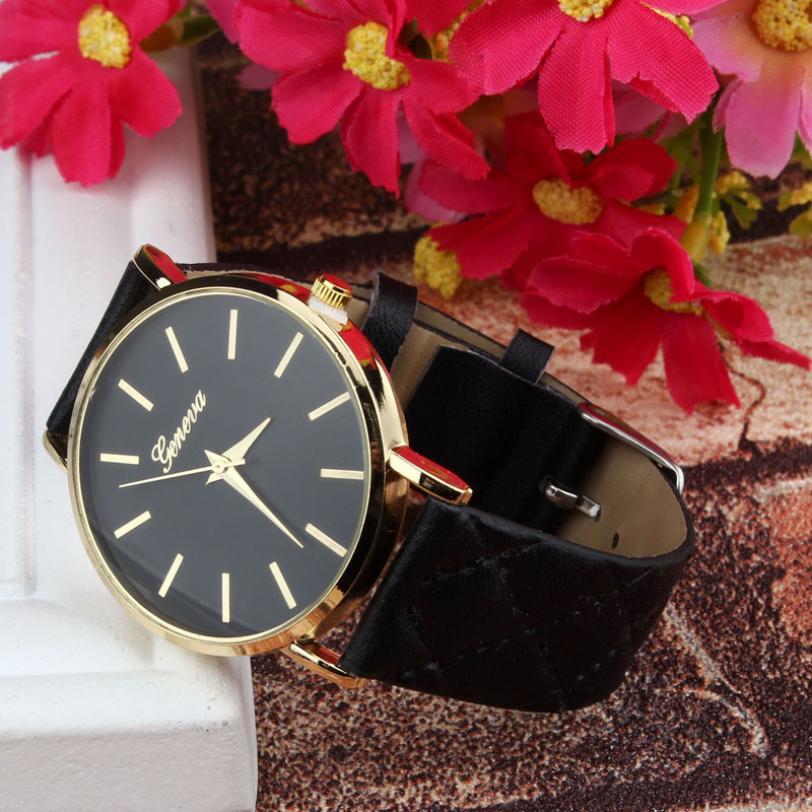 Leather Quartz Wrist watch