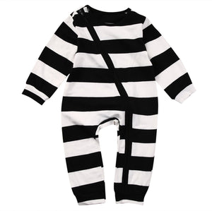 Black & White Zipper
