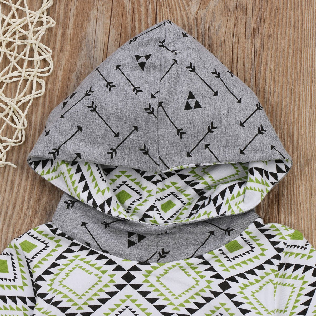 Arrows Pattern Hoodie Set