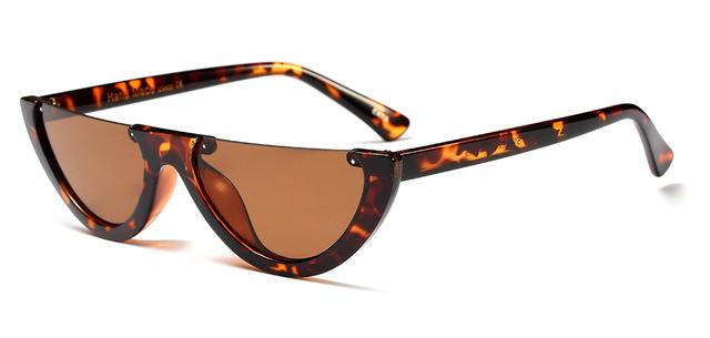 lunettes de soleil vintages retro léopard