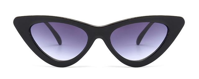 lunettes de soleil vintages et rétros yeux de chat noir