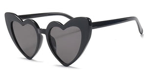 lunettes de soleil vintages retro coeur noir 