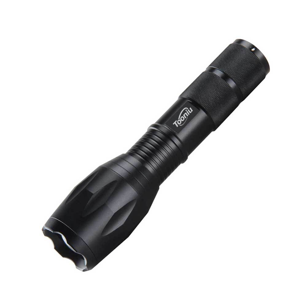 XM-L T6 LED Flashlight 5 Modes 4000 Lumens Battery + Charger + Clip